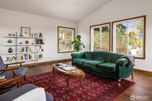 9642 Beacon Ave S, Seattle, WA 98118 - Photo 4