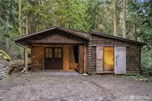 177 Salmonberry Ln, Lopez Island, WA 98261 - Photo 32