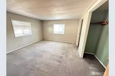 10203 217th Avenue Ct E, Bonney Lake, WA 98391 - Photo 10
