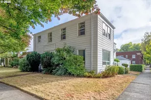 1202 21st Ave, Longview, WA 98632 - Photo 2