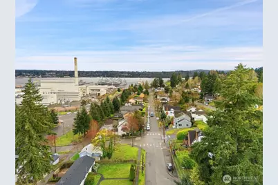 303 S Lafayette Avenue, Bremerton, WA 98312 - Photo 32