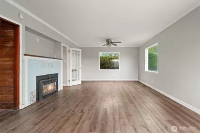 303 S Lafayette Avenue, Bremerton, WA 98312 - Photo 4