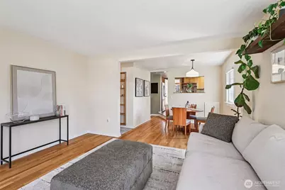 8752 2nd Avenue NW, Seattle, WA 98117 - Photo 6