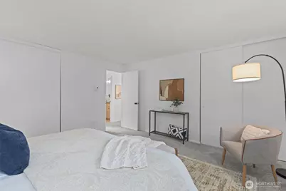 1717 150th Avenue SE #1, Bellevue, WA 98007 - Photo 14