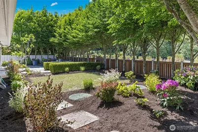 15628 Point Monroe Drive NE, Bainbridge Island, WA 98110 - Photo 22