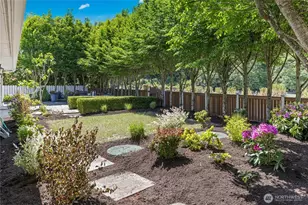 15628 Point Monroe Dr NE, Bainbridge Island, WA 98110 - Photo 22