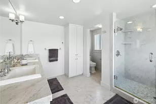 15628 Point Monroe Dr NE, Bainbridge Island, WA 98110 - Photo 18