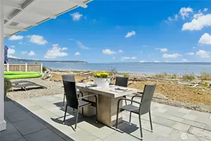 15628 Point Monroe Dr NE, Bainbridge Island, WA 98110 - Photo 2