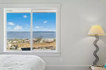 15628 Point Monroe Drive NE, Bainbridge Island, WA 98110 - Photo 10