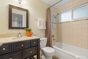 7905 207th Pl SW, Edmonds, WA 98026 - Photo 32
