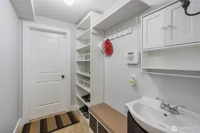 7905 207th Pl SW, Edmonds, WA 98026 - Photo 24