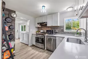 2457 Rocky Point Rd NW, Bremerton, WA 98312 - Photo 20