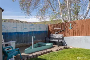 2837 Riviera Blvd, Malaga, WA 98828 - Photo 30