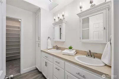 1870 W Cloud Way, Oak Harbor, WA 98277 - Photo 28