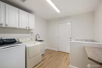 1870 W Cloud Way, Oak Harbor, WA 98277 - Photo 20