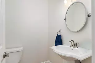 1870 W Cloud Way, Oak Harbor, WA 98277 - Photo 18