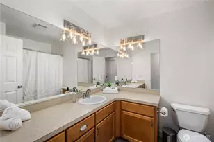 1870 W Cloud Way, Oak Harbor, WA 98277 - Photo 24