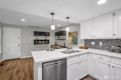 16130 SE 33rd Circle, Bellevue, WA 98008 - Photo 14