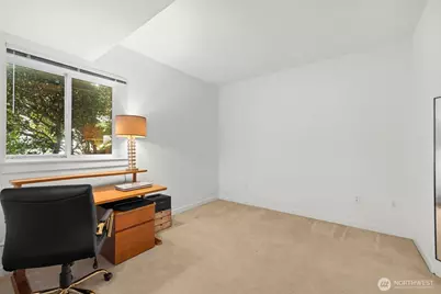 23120 SE Black Nugget Road #E1, Issaquah, WA 98029 - Photo 26