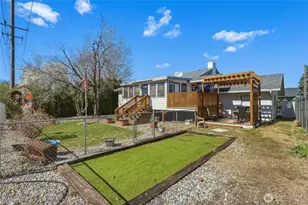 1140 SE Colonial Dr, College Place, WA 99362 - Photo 32