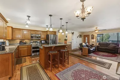 1140 SE Colonial Drive, College Place, WA 99362 - Photo 6