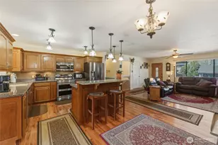 1140 SE Colonial Dr, College Place, WA 99362 - Photo 6