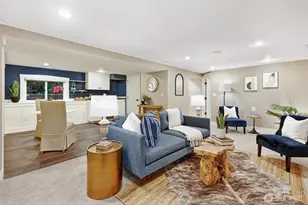 1910 N 38th St, Seattle, WA 98103 - Photo 16