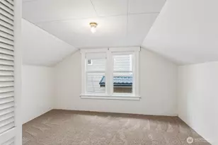 4220 Francis Ave N, Seattle, WA 98103 - Photo 18