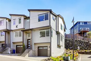 1325 Seattle Hill Rd, Bothell, WA 98012 - Photo 2