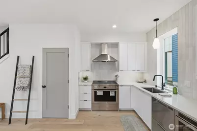 6509 19th Avenue NW, Seattle, WA 98117 - Photo 4
