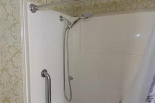 1608 N Western Ave, Wenatchee, WA 98801 - Photo 2