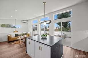 11242 Evanston Ave N, Seattle, WA 98133 - Photo 8