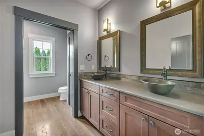 8106 Spurgeon Creek Road SE, Olympia, WA 98503 - Photo 18