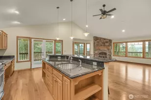 336 Big Hanaford Rd, Centralia, WA 98531 - Photo 8