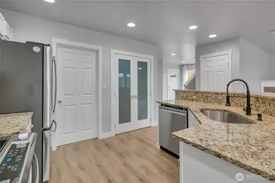 11410 186th Street E, Puyallup, WA 98374 - Photo 6