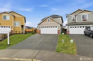 11410 186 St E, Puyallup, WA 98374 - Photo 2