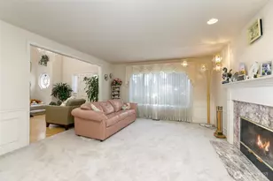 8534 126th Pl SE, Newcastle, WA 98056 - Photo 4