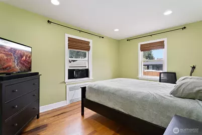 214 J Street NE, Auburn, WA 98002 - Photo 10