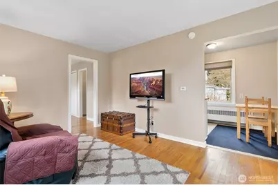 214 J Street NE, Auburn, WA 98002 - Photo 28