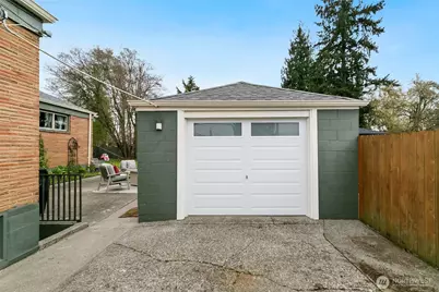 214 J Street NE, Auburn, WA 98002 - Photo 22