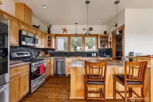 710 Zylstra Rd, Coupeville, WA 98239 - Photo 14