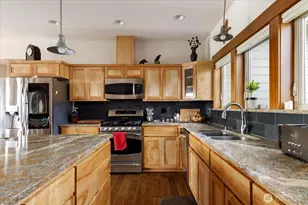 710 Zylstra Rd, Coupeville, WA 98239 - Photo 16