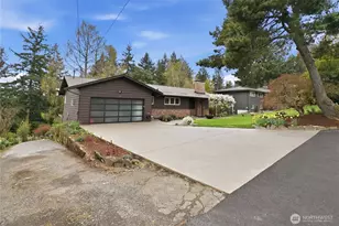 12944 SE Ridgecrest Rd, Happy Valley, OR 97086 - Photo 2