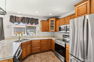 1231 SW Elzina St, Chehalis, WA 98532 - Photo 12