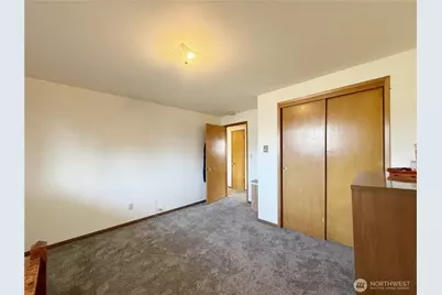 8825 Corbin Drive, Everett, WA 98204 - Photo 20