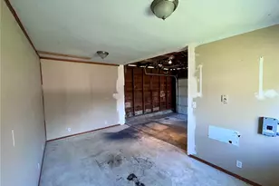 2735 Locust Ave W, University Place, WA 98466 - Photo 24