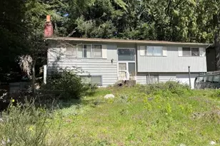 4327 184th St SW, Lynnwood, WA 98037 - Photo 2