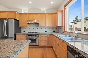 4610 NE 1st Ct, Renton, WA 98059 - Photo 6