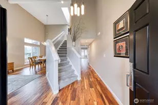 4905 NE 19th Ct, Renton, WA 98059 - Photo 2