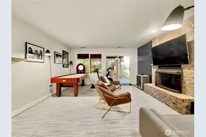 4017 239th Place SE, Sammamish, WA 98029 - Photo 18